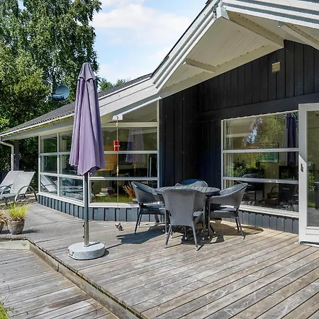 Holiday home Beautiful Newly Renovated House Close To The Town Of Ebeltoft,